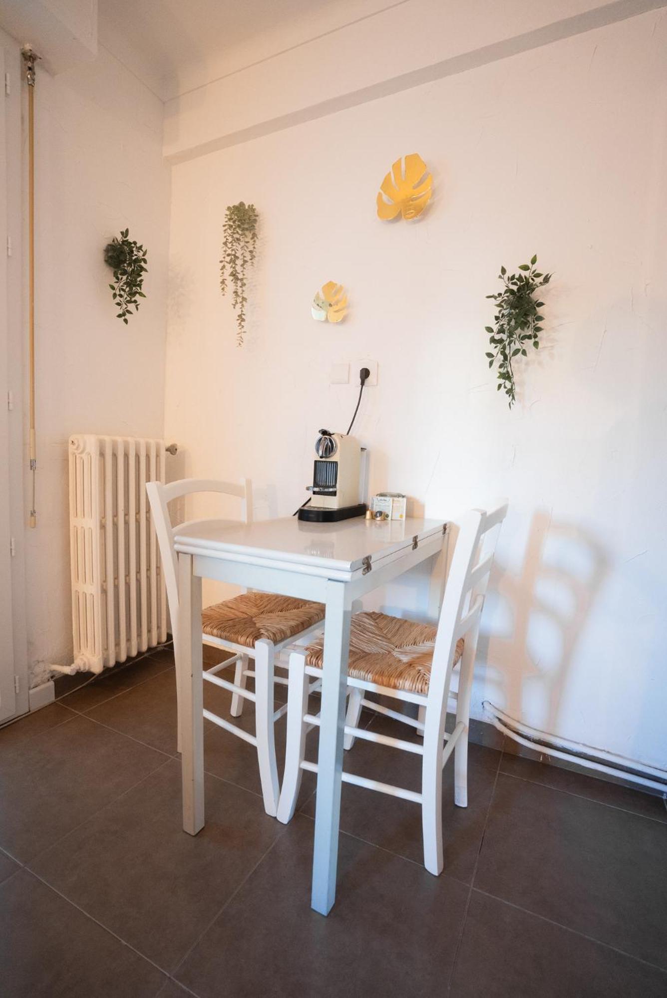Location Studio Avec Loggia Apartment Antibes Exterior foto